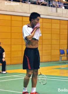 Momota and his abs