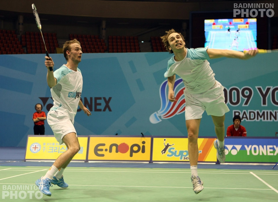 Carsten Mogensen and Mathias Boe at the 2009 Korea Open