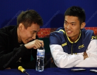 lee-chong-wei-and-lin-dan-10-superseriesfinals2011