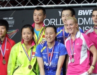 podium-mixed-doubles-11-worldchampionships2011_rotator