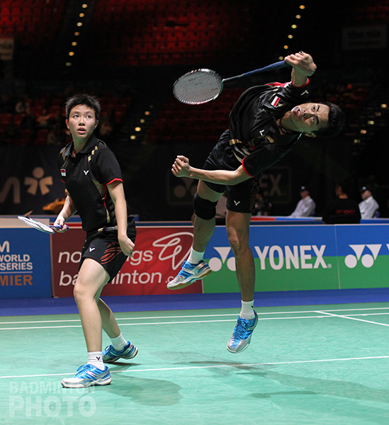 Seeds Lee Chong Wei, Tine Baun and Ahmad/Natsir remained to increasingly stand as favourites for the tournament in which many others have fallen. By Michael Burke, Badzine Correspondent, live from […]