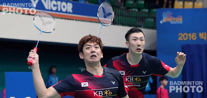 Yoo Yeon Seong is sticking with international badminton but his last campaign with departing Lee Yong Dae began with a win at the Korea Open on Thursday. By Don Hearn, […]
