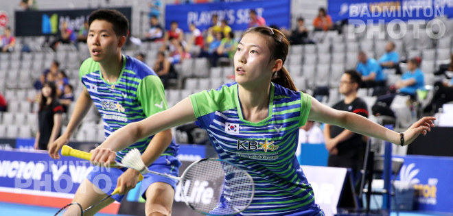 Korean shuttlers made a big noise in the Korea Open mixed doubles first round, which ended with Kim Ha Na and Seo Seung Jae causing one upset, balancing one Korea […]
