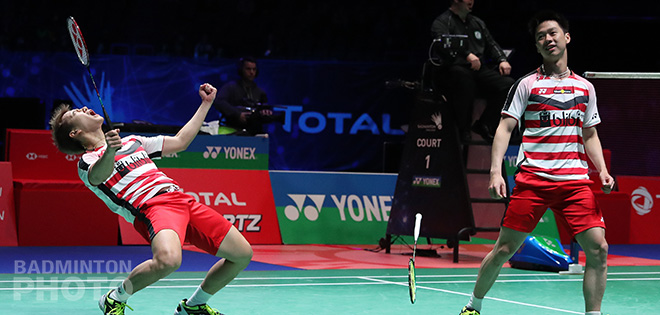 Defending champions Marcus / Kevin strut into the finals of Yonex All England 2018. In a repeat of last year’s semi-finals, they beat Danish duo Mads Conrad-Petersen / Mads Pieler […]