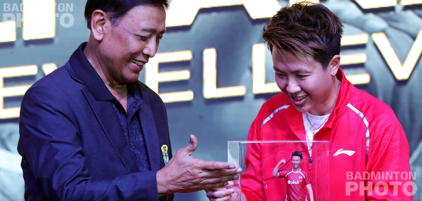 Indonesian ace, Liliyana Natsir, officially declared her retirement from badminton at her farewell event at Istora Senayan in Jakarta on Sunday, January 27th. By Naomi Indartiningrum, Badzine Correspondent live in […]