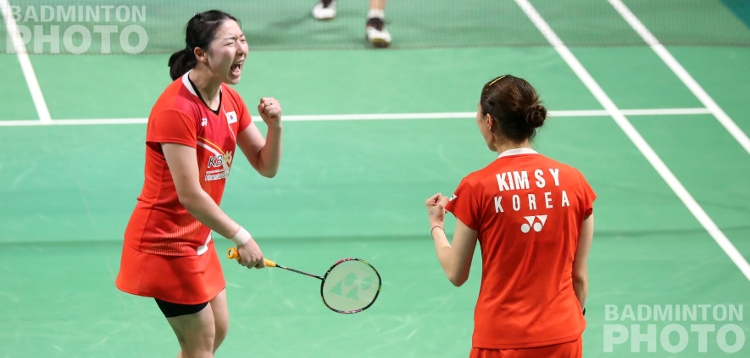 Korea again celebrated two women’s doubles win Seo Seung Jae smarted at two losses at the Korea Open on Saturday, while Japan enjoyed two wins from their men’s team. By […]