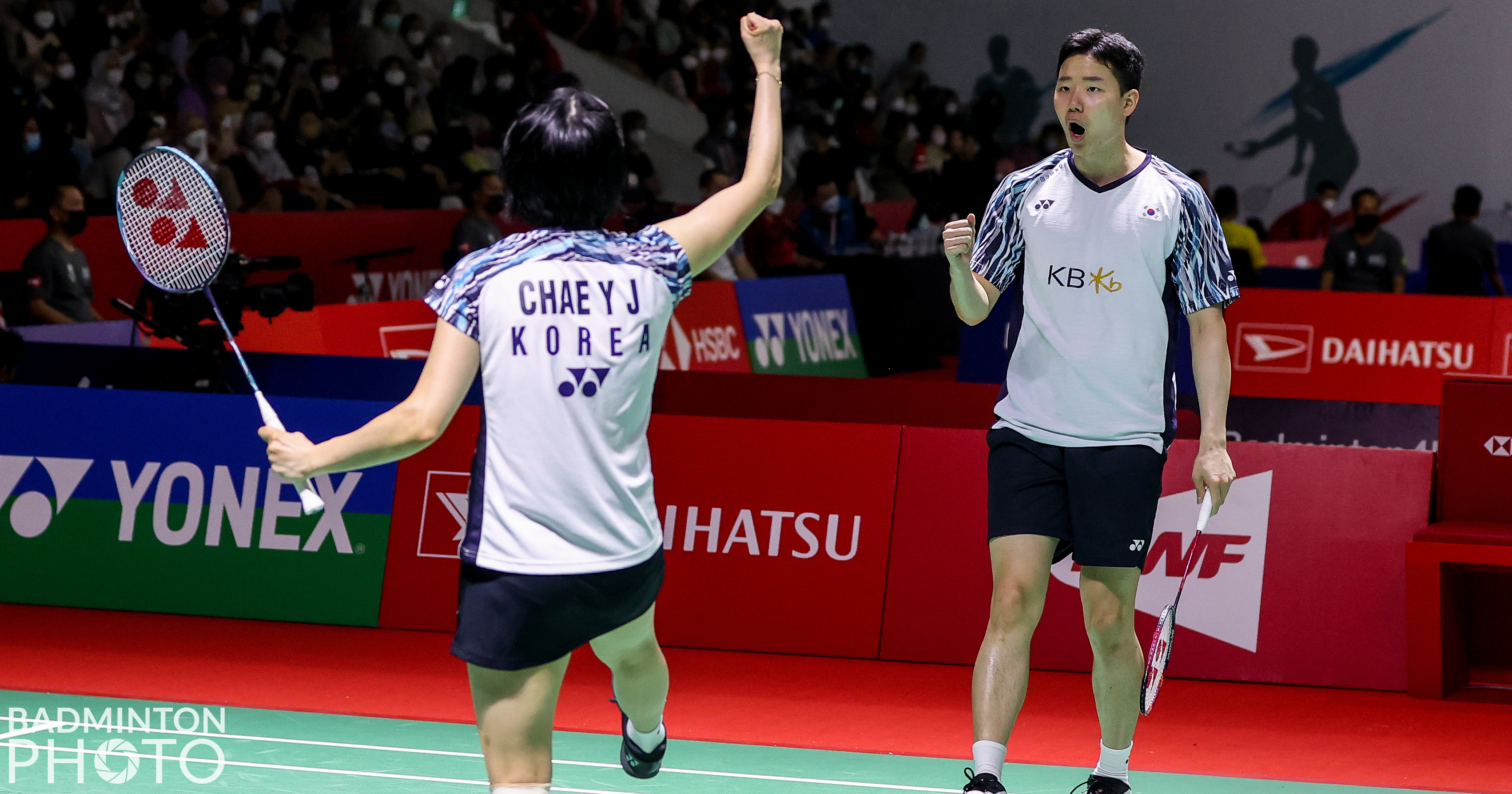 The mixed doubles quarter-finals at the 2022 Indonesia Masters ended with unexpected results.  Korea’s Seo Seung Jae / Chae Yu Jung managed to advance to the semi-finals after scoring their […]