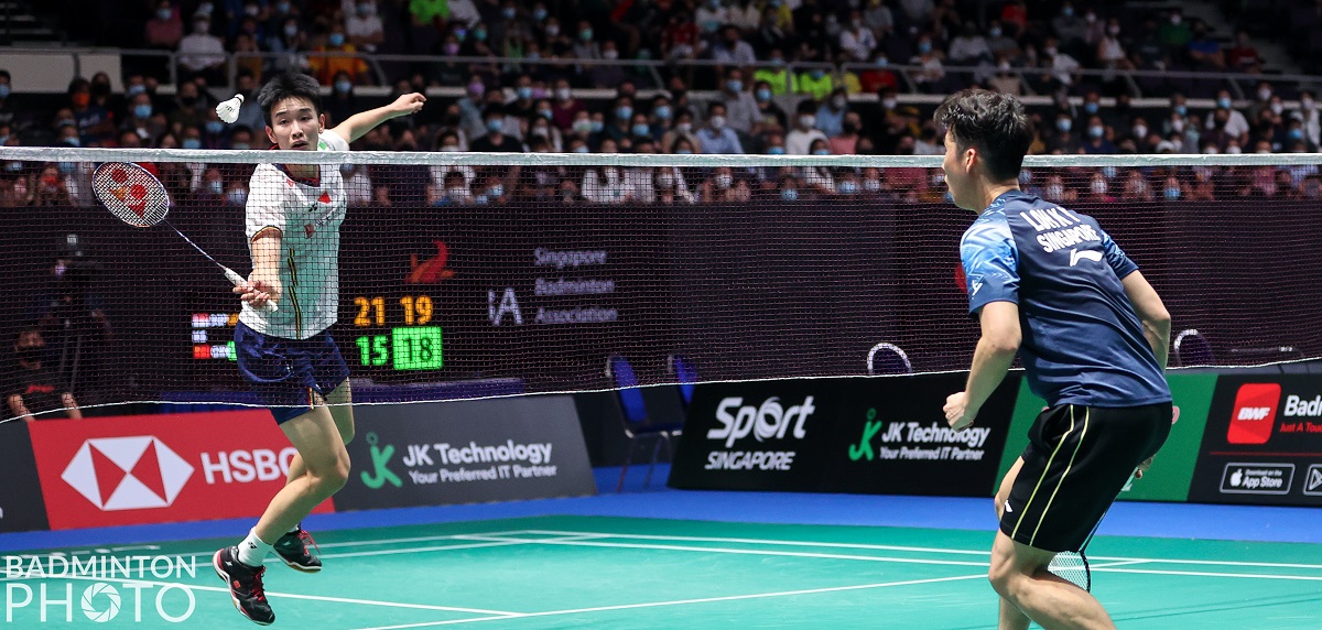 Drama mixed with entertainment fueled the marquee singles matches. By Aaron Wong, Badzine Correspondent live in Sydney.  Photos: Badmintonphoto (archives) World #3 vs world #27 The ultra-popular and charismatic 2021 […]