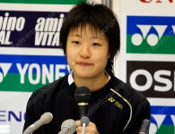 press-conference-nozomi-okuhara-01-div-yl-japanopen2011