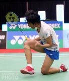 An Se Young celebrates her title at the 2019 Canada Open