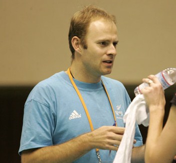 Tjitte Weistra is a private international coach after a long career as a player for the Netherlands and a national coach for Peru and New Zealand. He is joining our […]