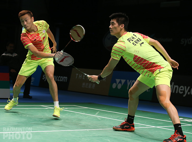 Chen Hung Ling positioned in the forecourt as his match was winding up was a good sign for his team while Fu Haifeng doing the same two courts away was […]