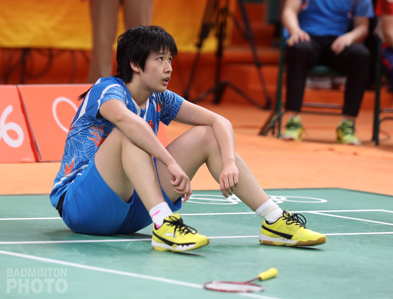 The most jarring retirement news yet from China emerged today as the Badminton World Federation (BWF) announced on their Facebook page that world #2 women’s doubles player Tang Yuanting was […]