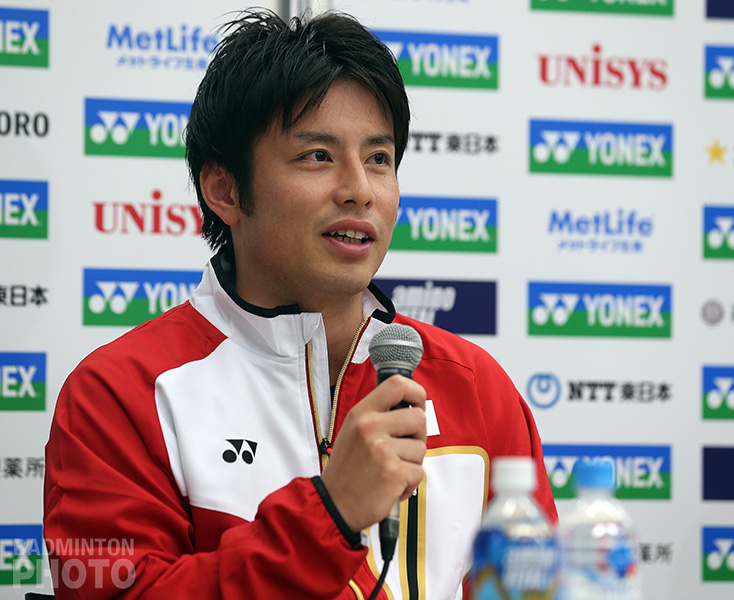 Japan’s Kenichi Hayakawa became the latest men’s doubles star to retire from international badminton competition, according to a report this week from the Badminton World Federation (BWF).  Hayakawa’s departure means […]