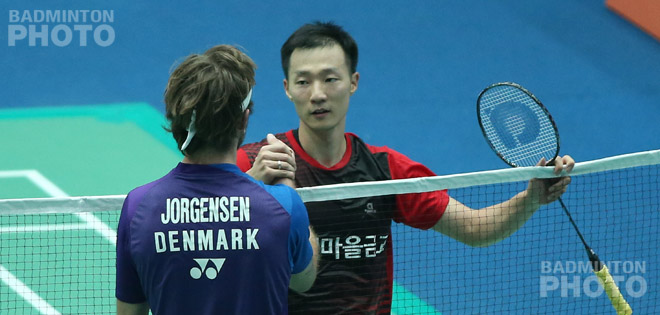 Europe lost three of its top contenders at the Korea Open to Korean underdogs, starting with Jan Jorgensen’s ousting by veteran Lee Hyun Il. By Don Hearn, Badzine Correspondent live […]