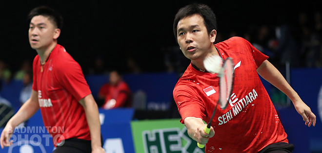 Two-time Indonesia Open winner Hendra Setiawan had to scrape through the closest match of the day on Wednesday as he and Tan Boong Heong advanced to the second round. By […]