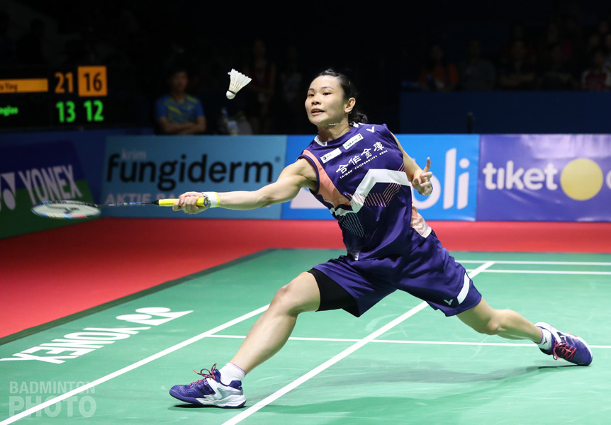 In a replay of last Sunday’s final, Tai Tzu Ying recorded her 6th straight win over He Bingjiao winning in just over half an hour. Story: Sulistianing Ambarwati, Badzine Correspondent […]