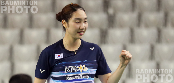 Korean shuttlers kept their streaks alive as Sung Ji Hyun entered the Korea Open semi-finals for the 7th time and Chae Yoo Jung and Seo Seung Jae reached their first […]