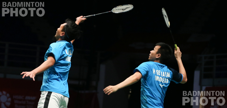 Ahsan/Setiawan and Polii/Rahayu both won their matches early quarter-finals day at the Malaysia Masters. By Don Hearn, Badzine correspondent live in Kuala Lumpur.  Photos: Mark Phelan / Badmintonphoto (live) Indonesia, […]